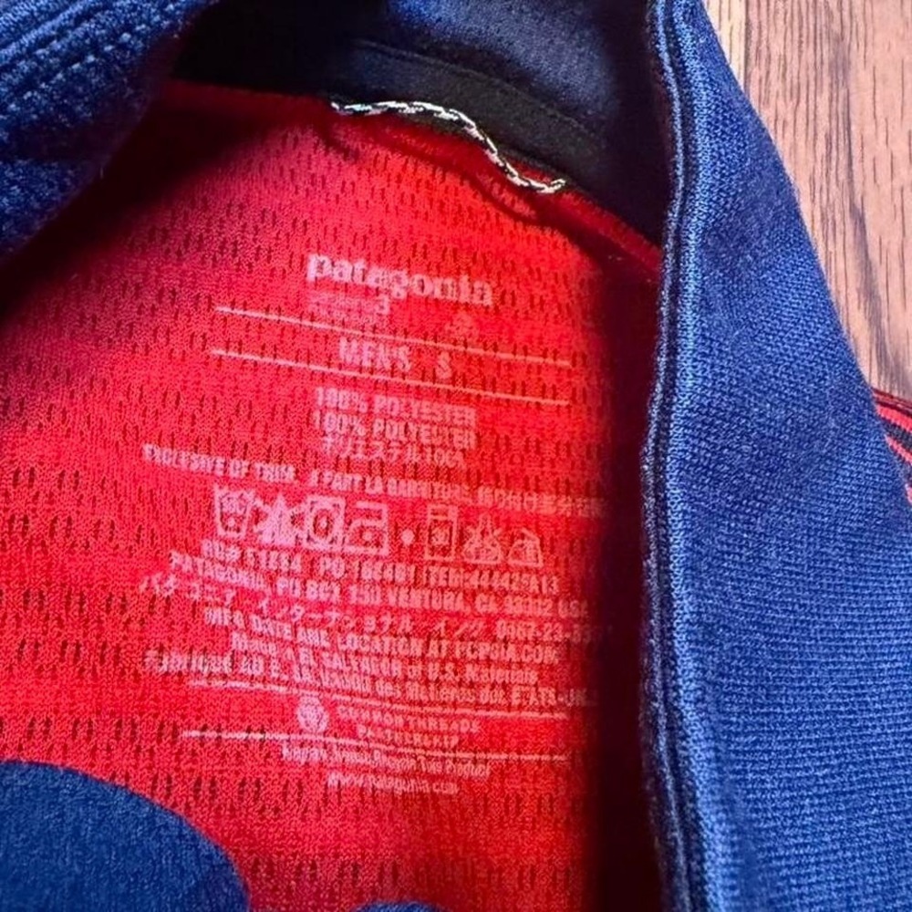 Patagonia Blue Red Striped Capilene 3 Midweight Quarter Zip Running Jacket Small - Picture 3 of 5